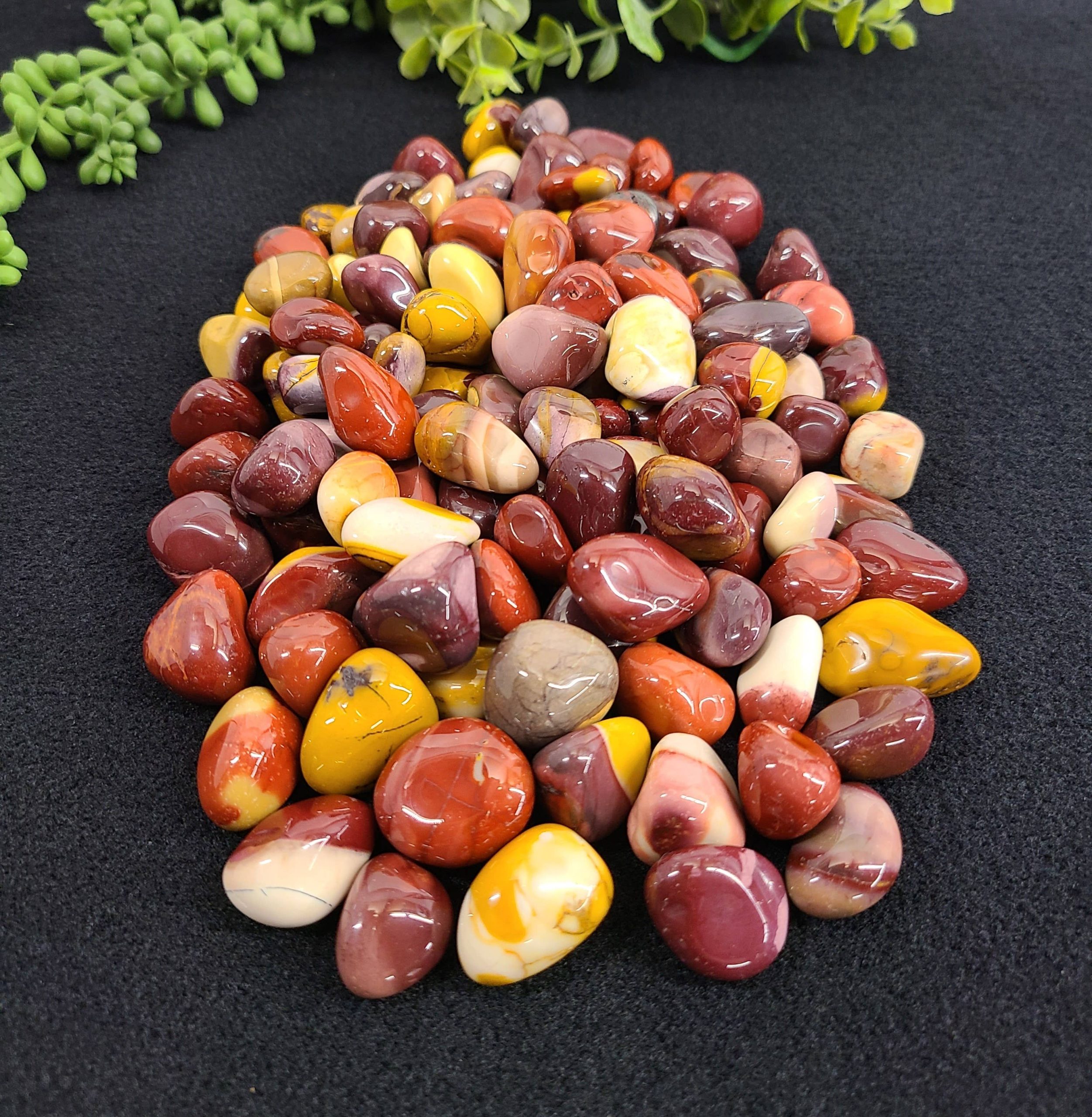 Mookiate (1kg/2.2 lbs.) Tumbled Stone 20-25mm